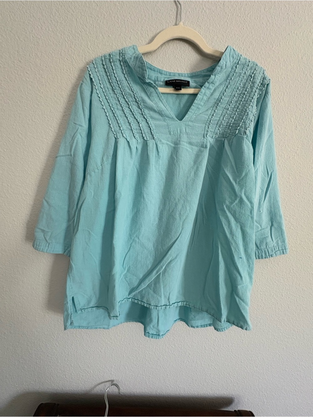 Lane Bryant Aqua V-Neck Pintuck Tunic 18/20